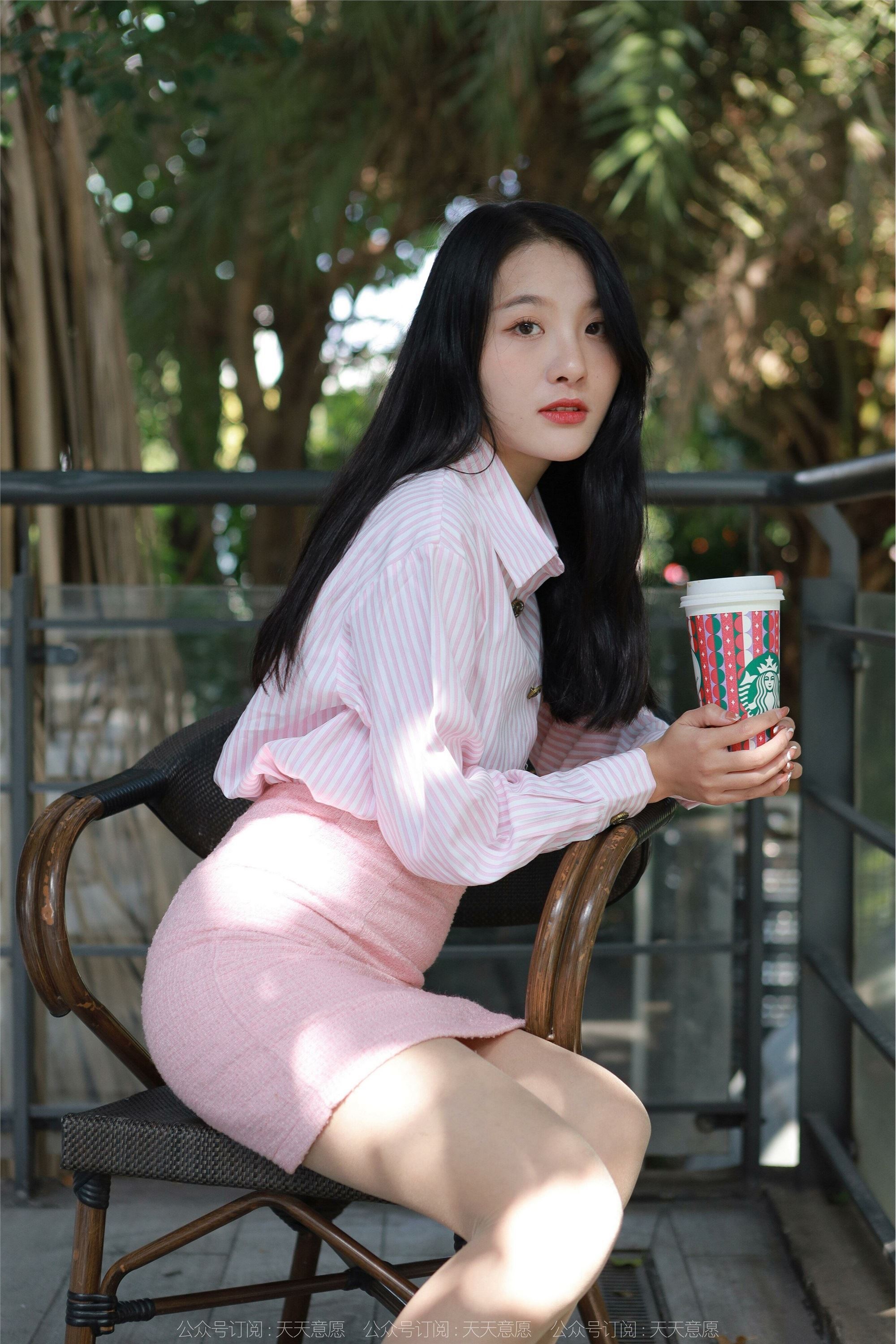 IESS异思趣向  2022.03.08 丝享家1022：婉萍《粉嫩的下午茶》